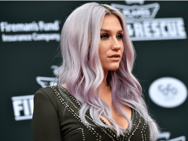 kesha-award-show