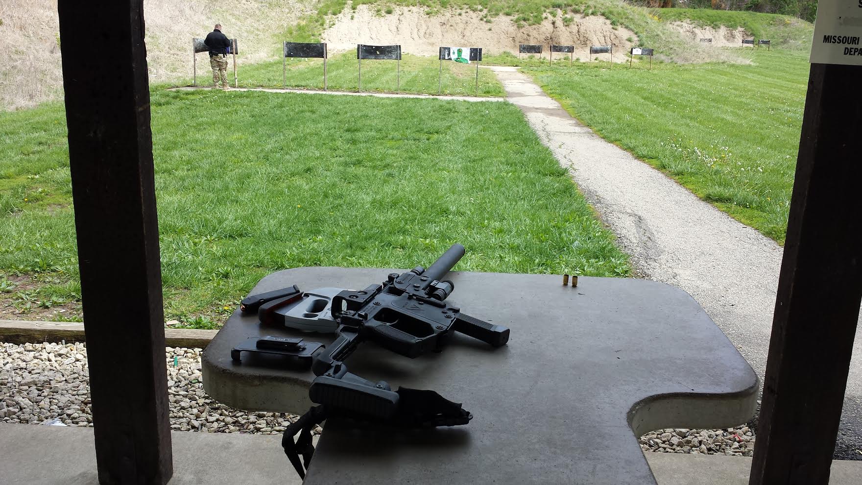 TFB REVIEW: KRISS Vector in 10mm! — The Firearm Blog